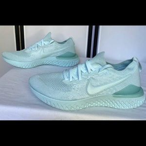 Nike Epic React Flyknit Triple Mint
